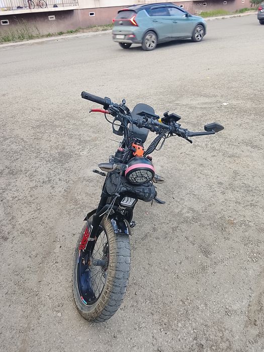 Продам электровелосипед SUPER 73