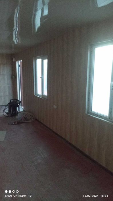 Контейнер сотилади