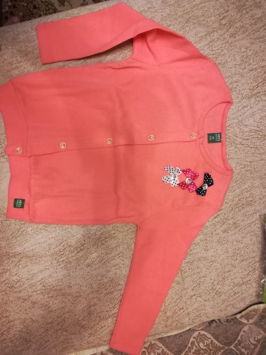 Кофточка на девочку