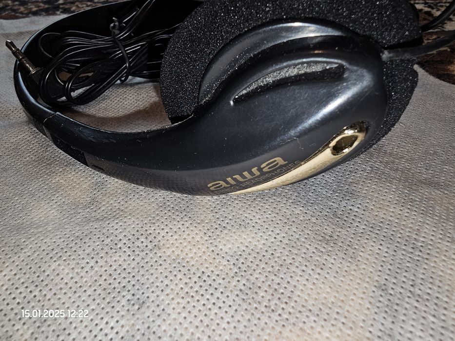 Продаю наушники Aiwa Stereo Headphоnes