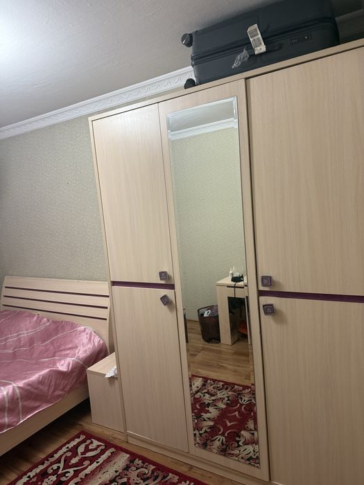 Срочно продам спальни гарнитур 2 тумбы