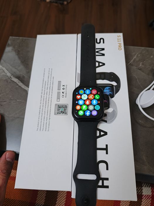 S 11 pro smart watch