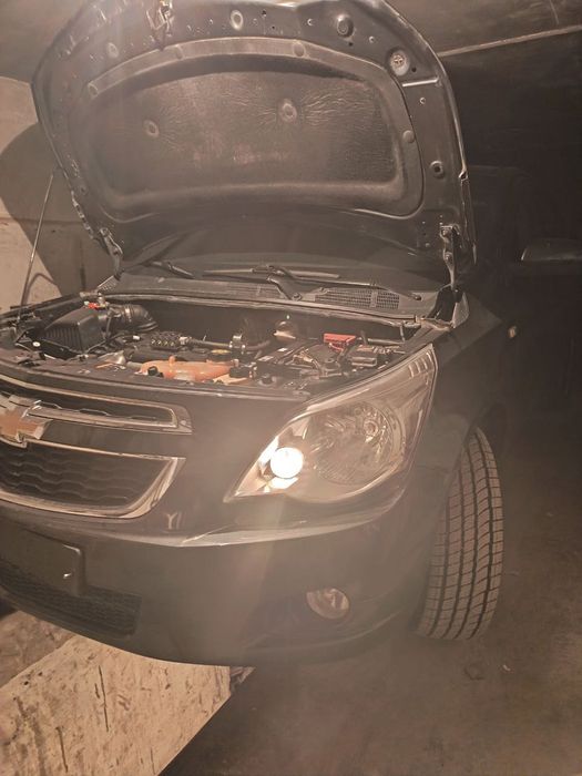 Коболт сотилади турган машина ко́п хайдалмаган гениралка берилади.