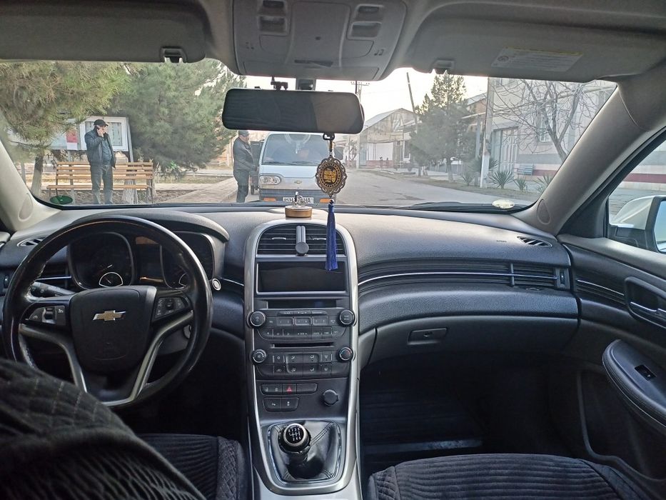 Малибу 1 сотилади