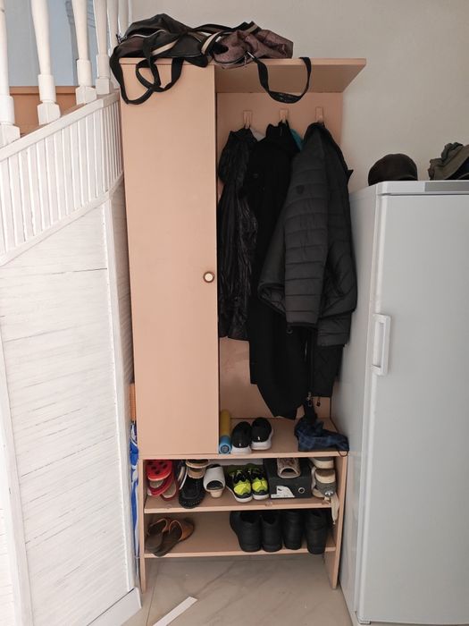 Прихожая открытая