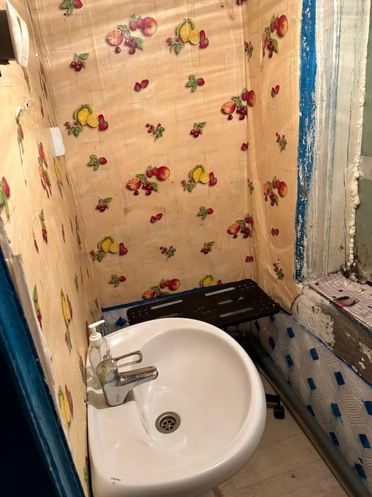 Продам 2 комнатную квартиру