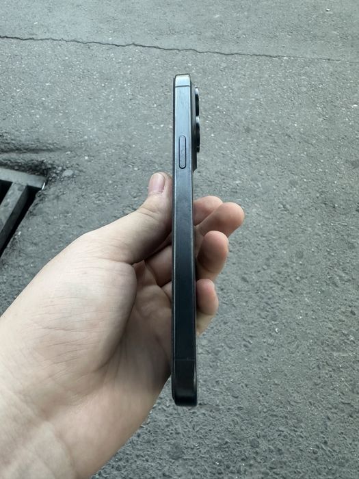 Iphone 15 ProMax black titanium