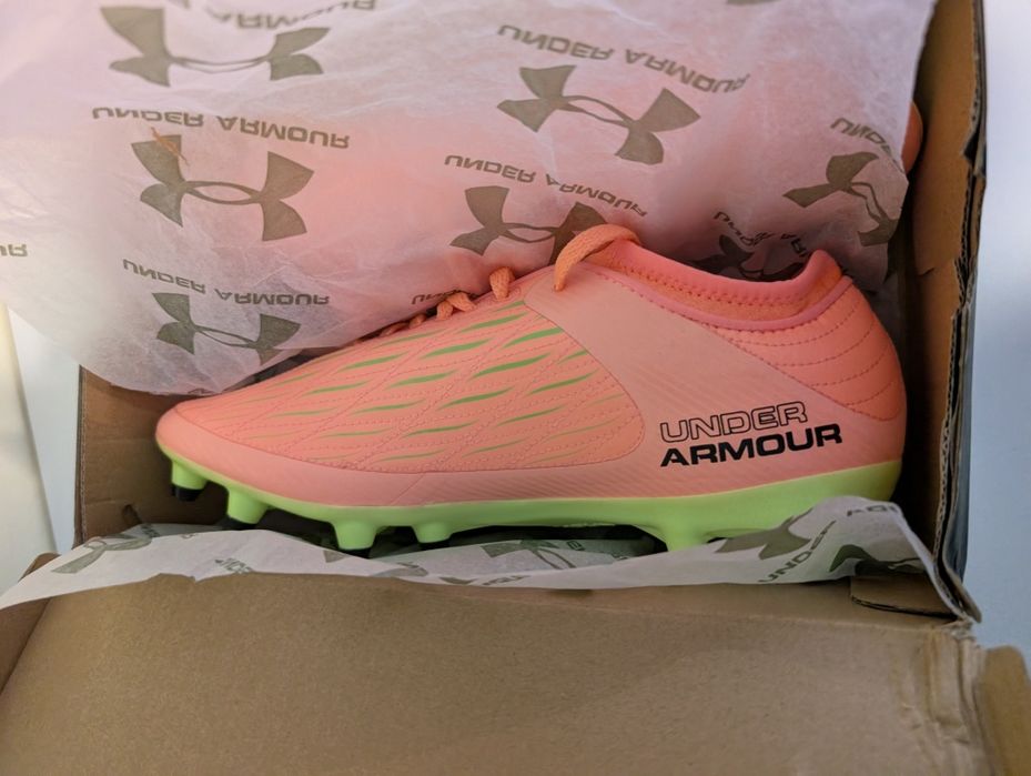 Бутонки Under Armour Magnetico Select 4 FG 39 номер