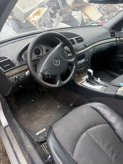 Мерцедес W211 E220 Automat НА ЧАСТИ
