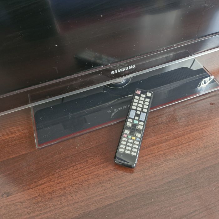 Телевизор Samsung