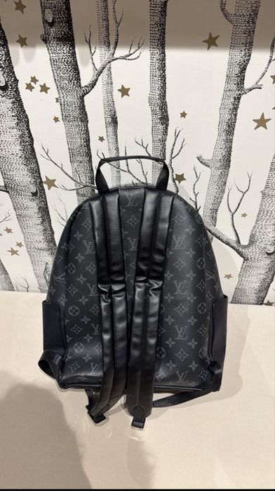 Продам рюкзак Louis Vuitton