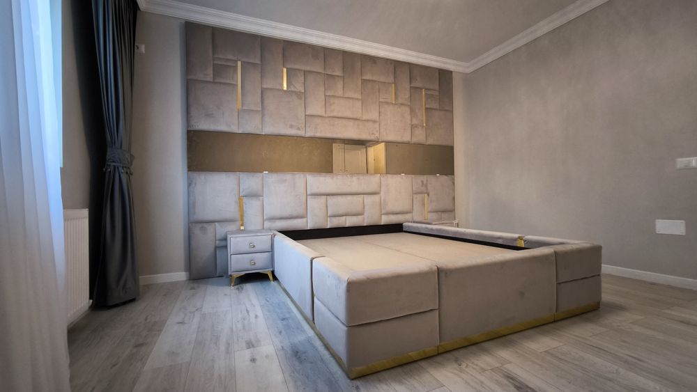 Pat tapitat 180x200 tablie mare