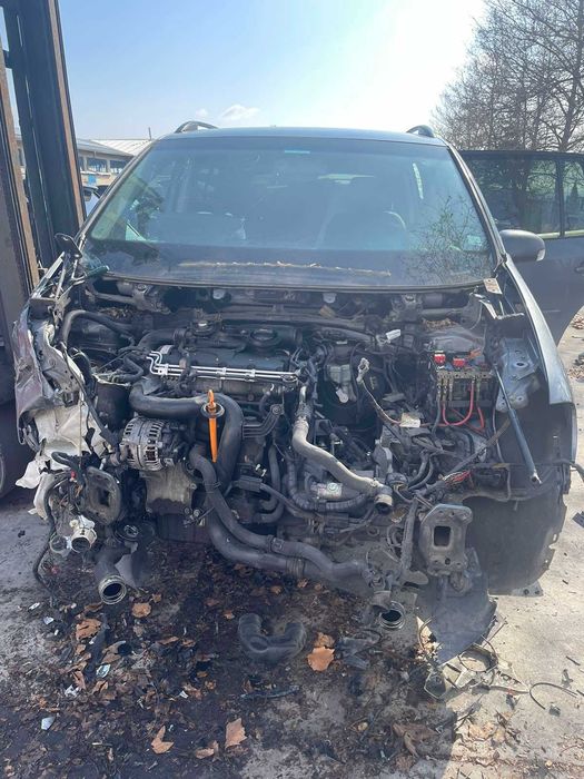 Фолксваген Туран Volkswagen Touran 1.9 tdi 101 ks 2003Г  на части