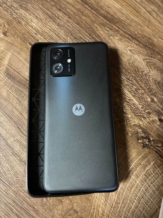 Moto g54 5G 6000 mAh в гаранция