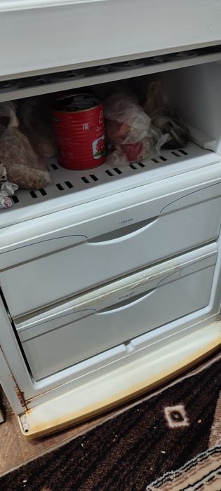 Продам холодильник