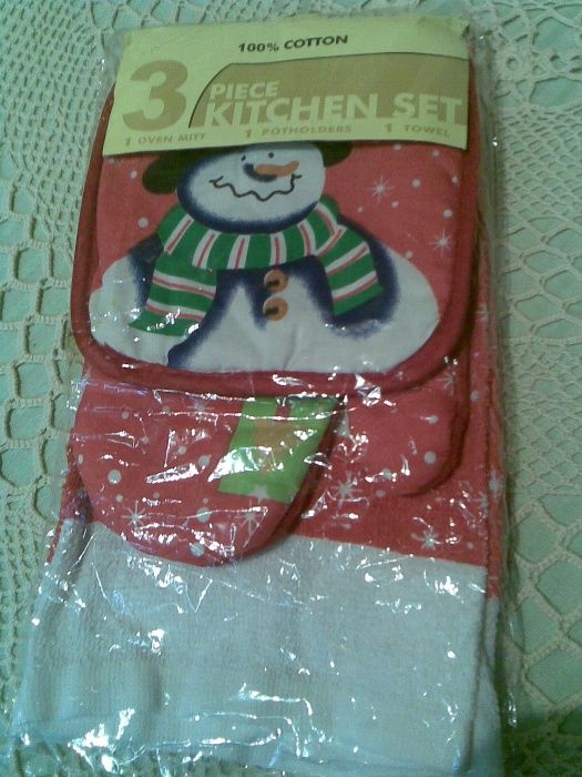 Нов комплект-ръкохватка, ръкавица , кърпа100% памук и шпатула за торта