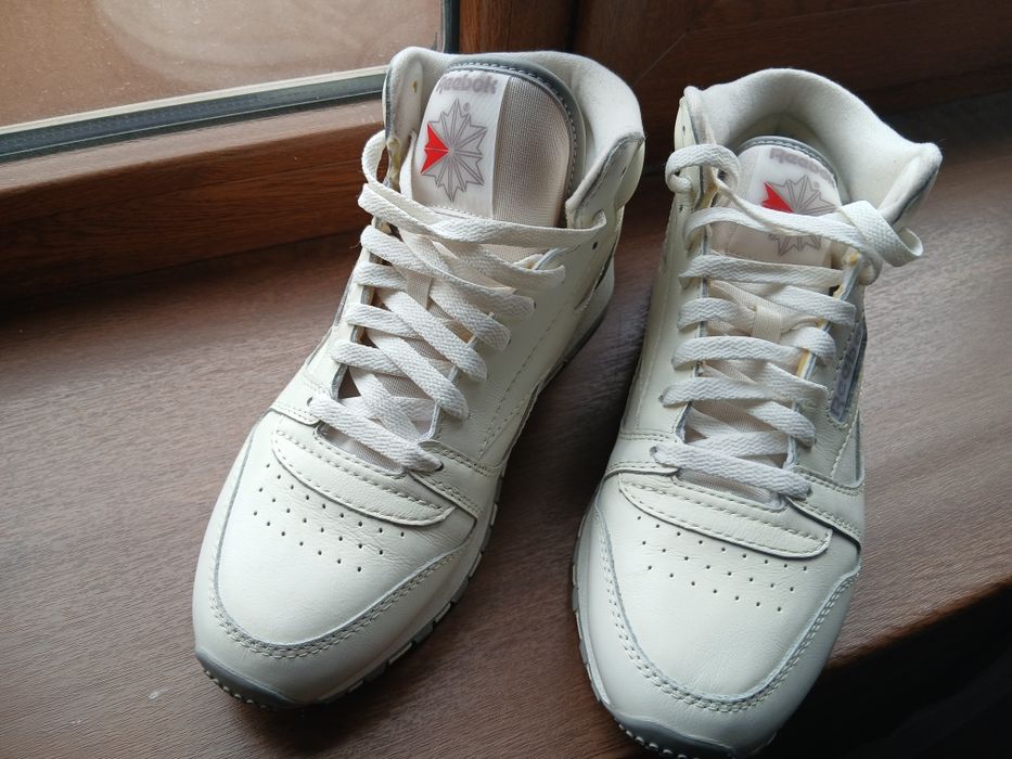 Кроссовки бренд рибок