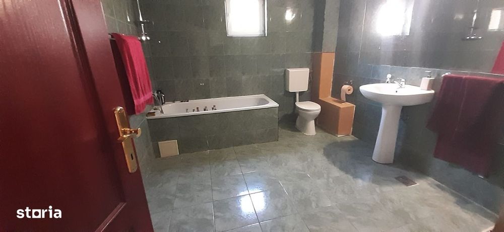 Zona centrala, casa finisata