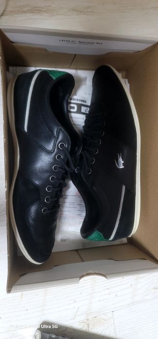 Продавам спортни обувки Lacoste