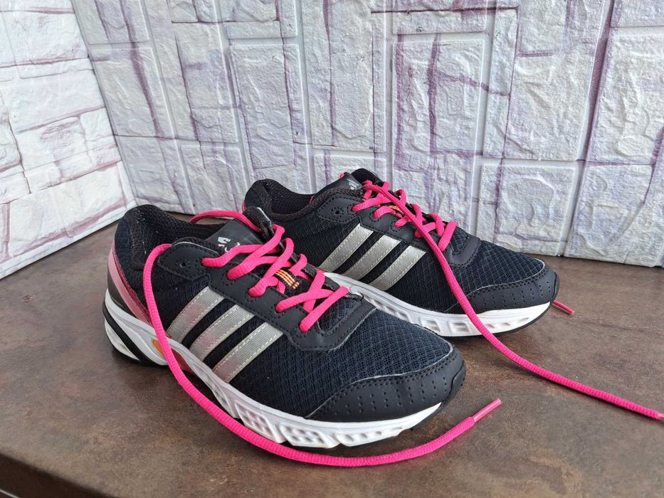 детски маратонки,кецове,спортни обувки,Adidas,адидас,ном 36,за момиче