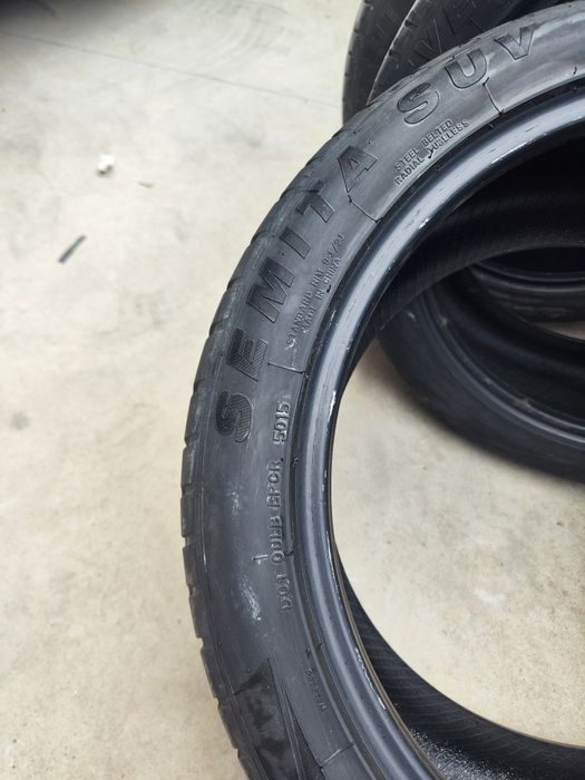Продавам 4 бр. летни гуми 275/40/20