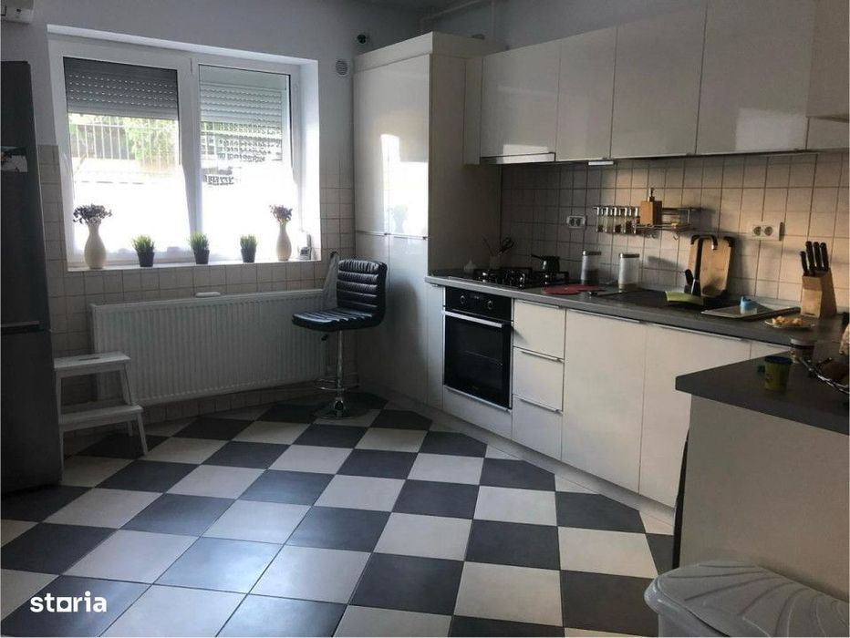 2 Camere  |  Faleza Nord  |  Delfinariu