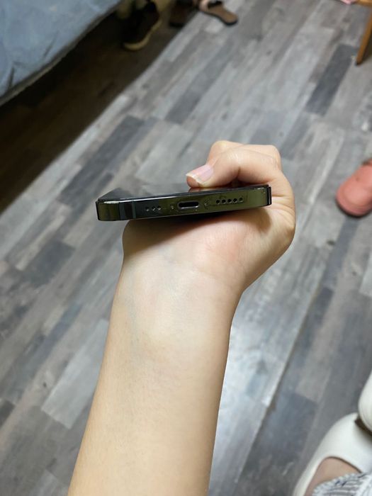 Айфон 13 про продам