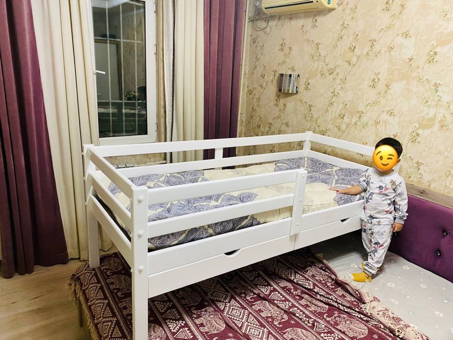 Супер скидка ! Кровать;  молодой и средний возраст  !