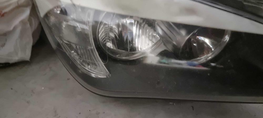 Фарове Х 1 БМВ след 2009 година