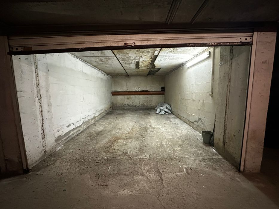 Дава се под наем Гараж / Паркомясто в София, Люлин 9 - 23 кв.м за 112.2 € - Снимка #1