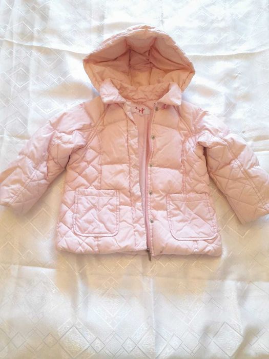 Продам зимние куртки на девочку