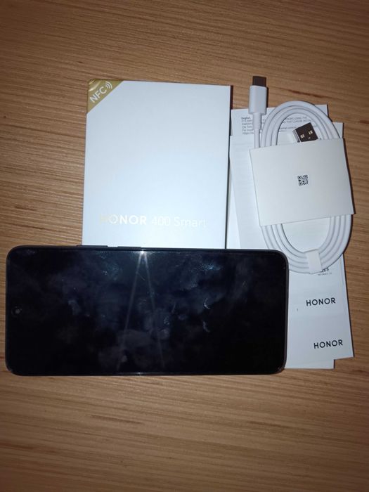 Продавам, НОВ,HONOR 400 SMART ROM128GB RAM 4GB 5G tm Dual Sim