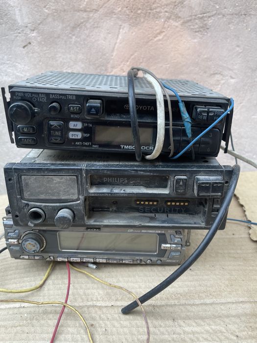 Продам Магнитолы