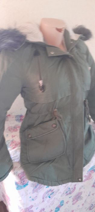 Куртка сотилади келишилган холда