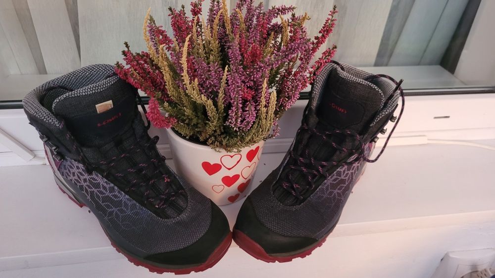 Ghete Lowa Lyxa Gtx 39 jumate