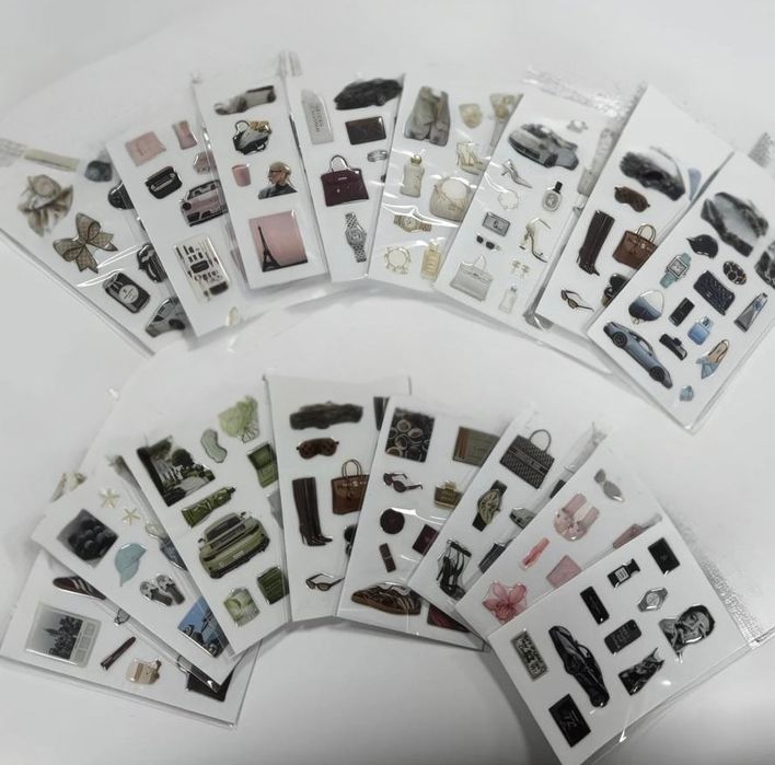 Объёмные 3D стикеры для телефона и чехлов