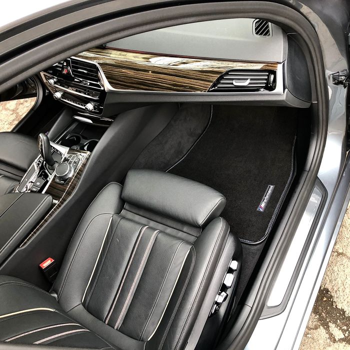 Ворсовые коврики на BMW G30