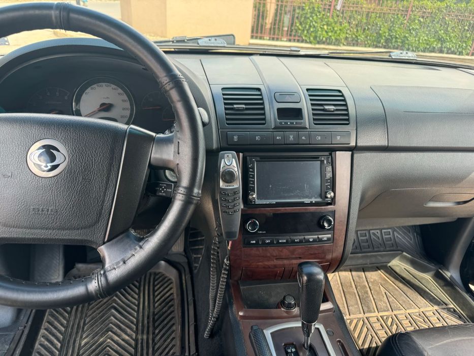 Sangyong rexton 2.7