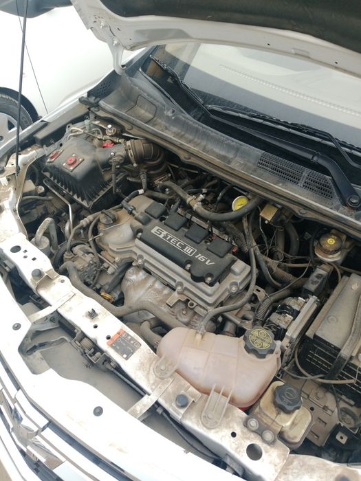 Автомобил кобалт