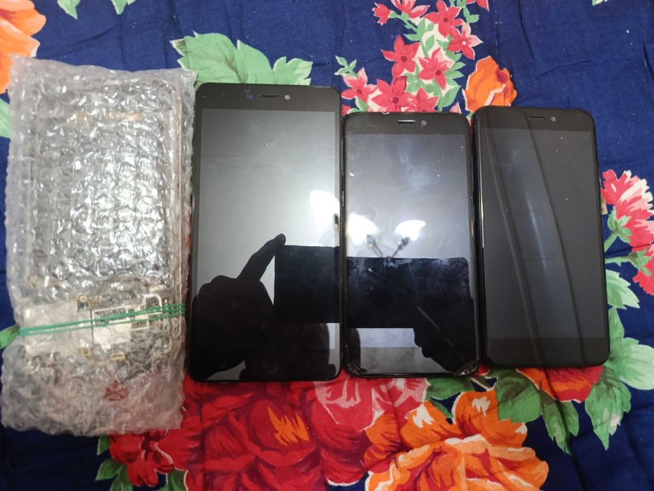 Nokia 2720 & redmi sotiladi