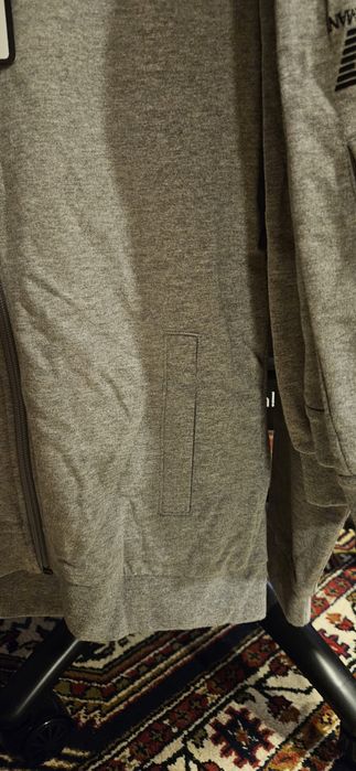 Чисто нов детски спортен екип EA7 12y