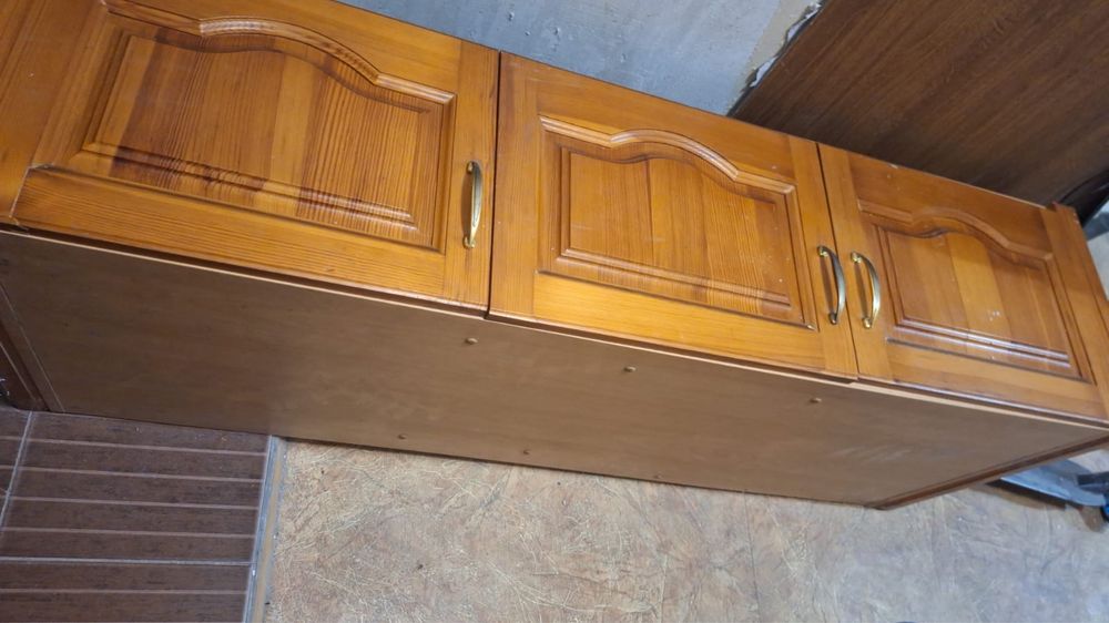 Продам кухонный шкаф