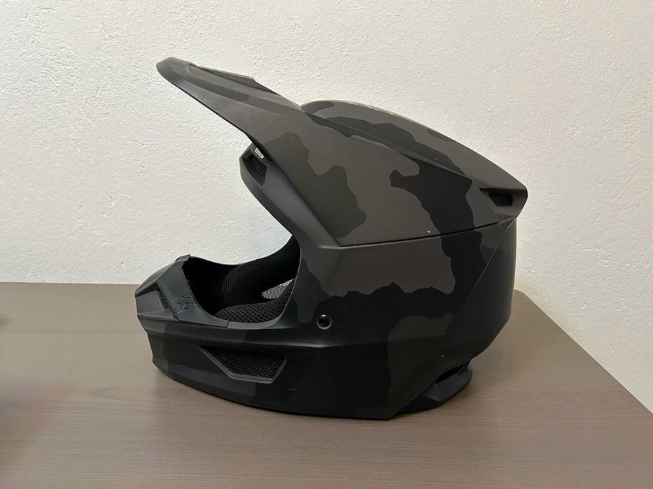 Крос каска FOX V1 - размер L