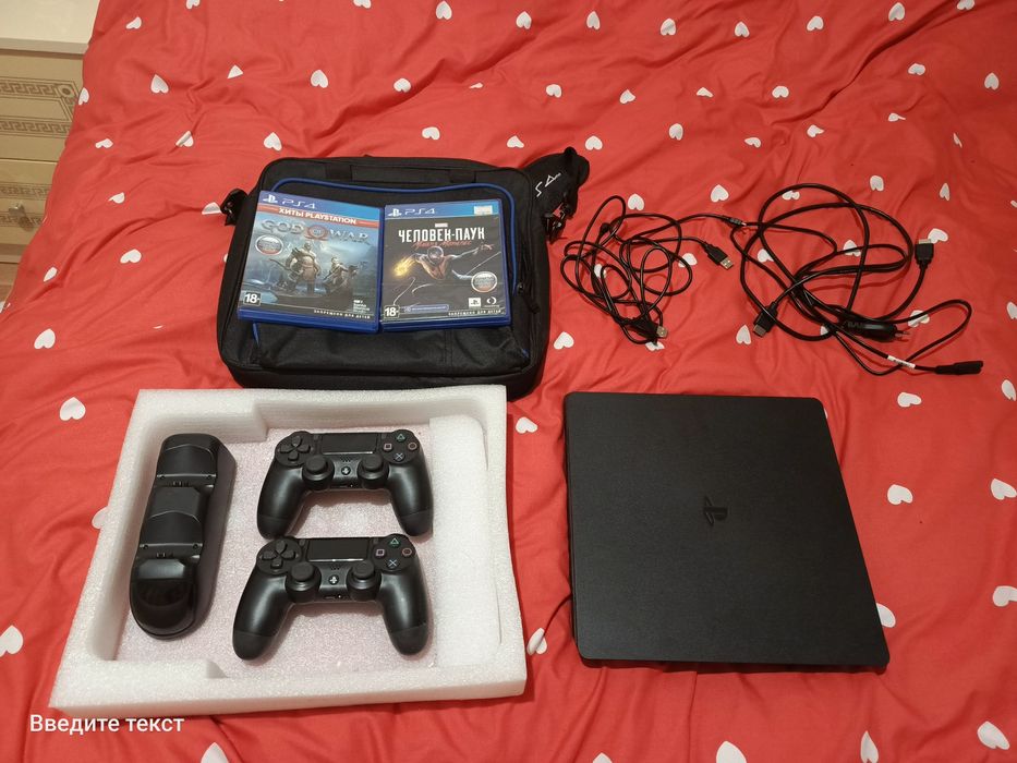 Приставка плестейшн 4 Слим