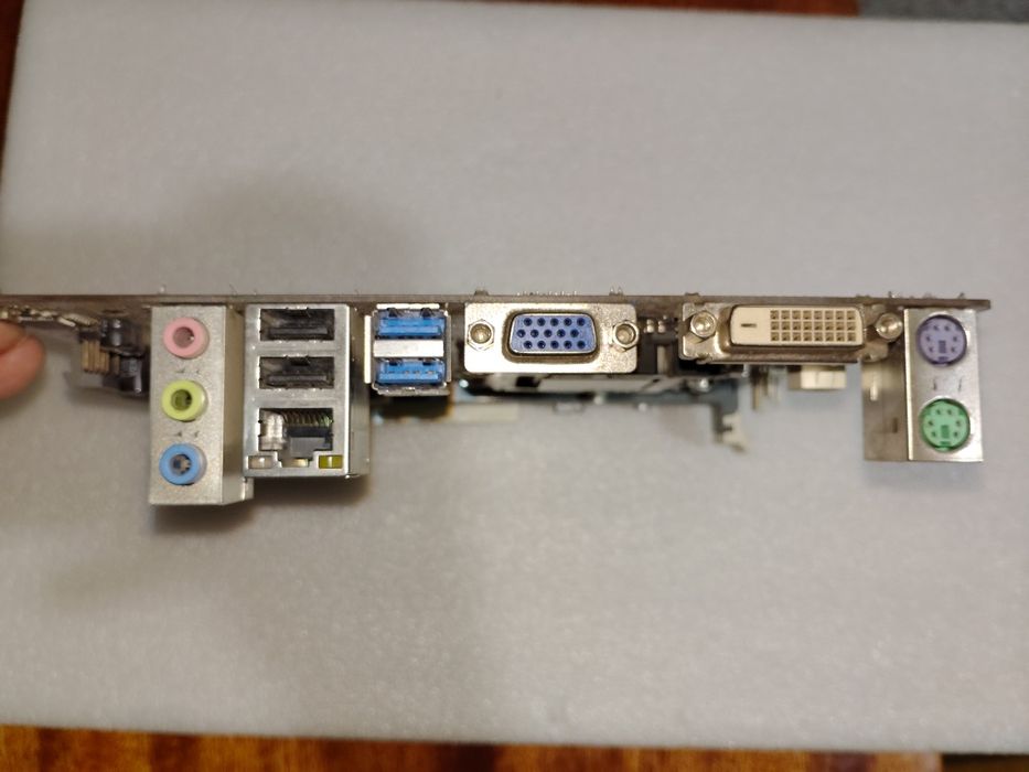 Материнская плата 1150 + i3 процессор