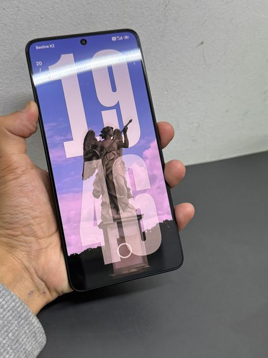 Poco f6 528gb 12+12озу