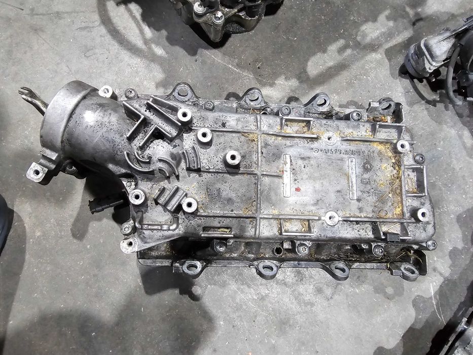 Capac Culbutori galerie admisie Mercedes A6290983207 ML GL W221 s420
