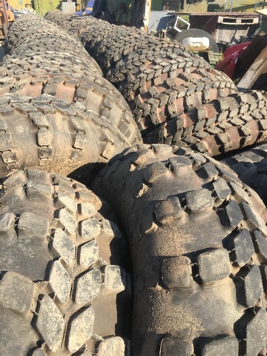 Гуми 13х18 за ЗИЛ 157, ГАЗ 66 налични 100 броя