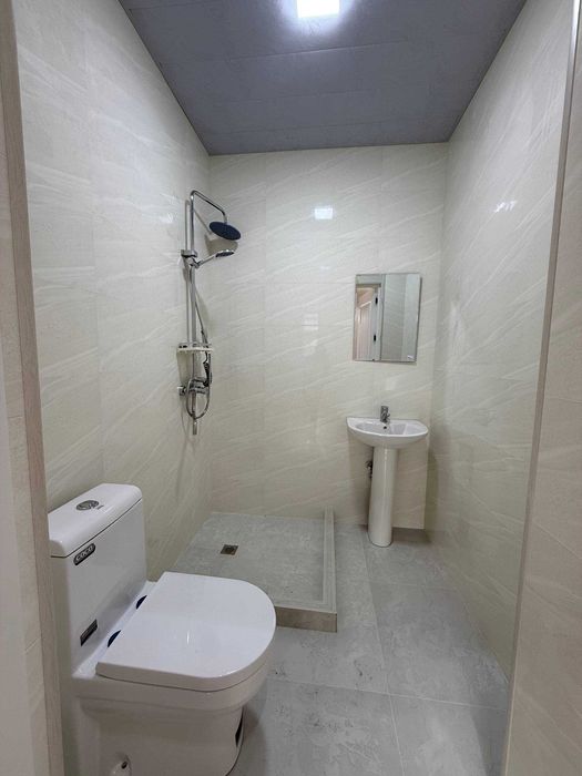 Срочно продается 2-сотик 6-комн участка в Сергели Ханабад махалля