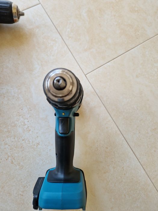 Makita DHP 482 , DDF 459 - masina de gaurit si insurubat